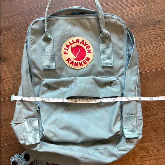 Kånken Gray Small Backpack - Picture 9 of 9